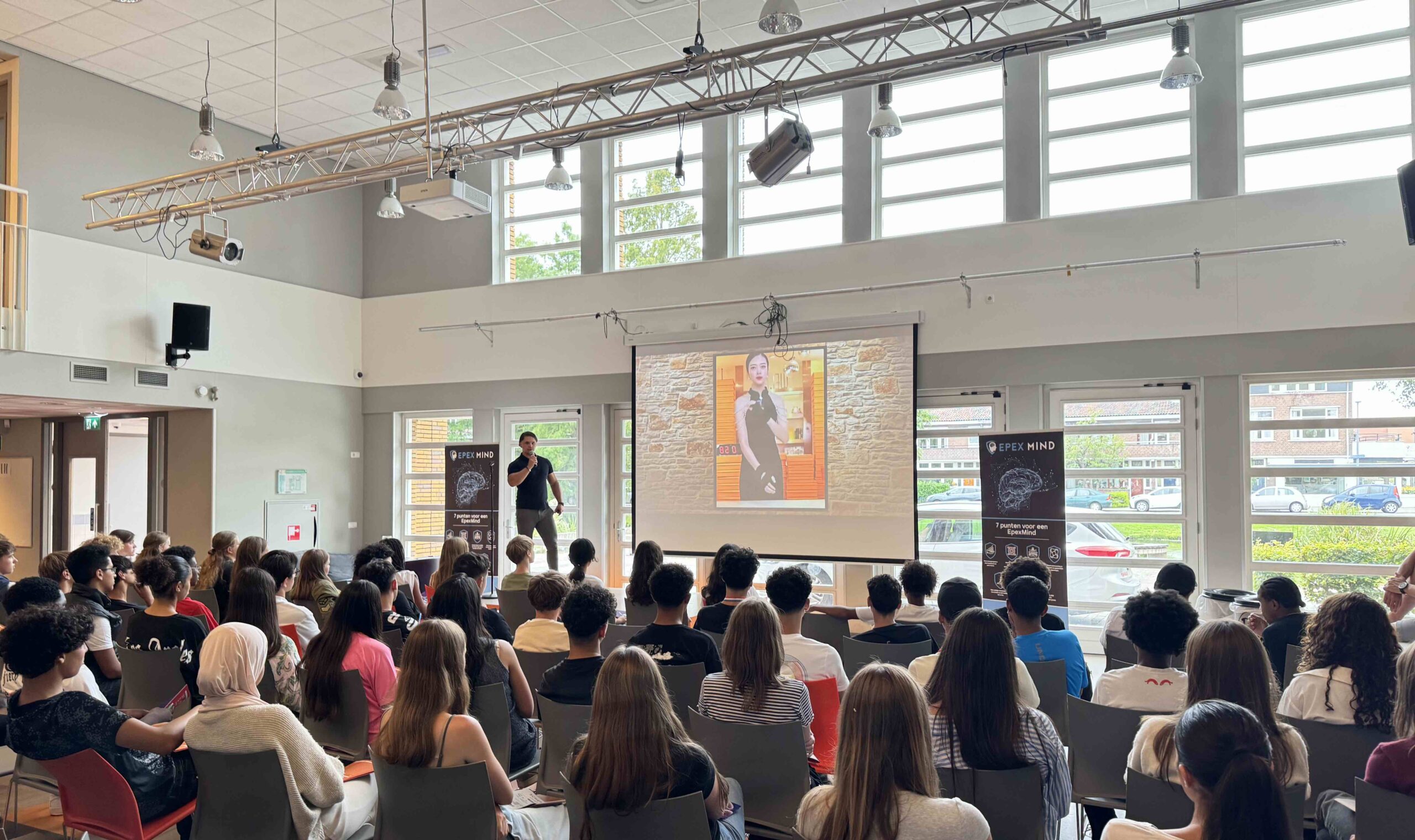 Julian Cornelissen epexmind training in Rotterdam op Melanchthon schiebroek