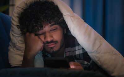 TikTok, Instagram en angst: hoe sociale media bijdraagt aan onzekerheid bij jongeren